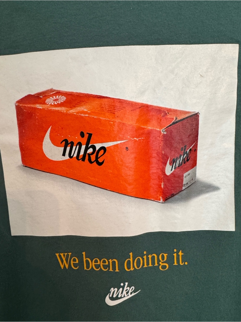 BUNDLE- Nike Graphic Tees - Picture 8 of 16